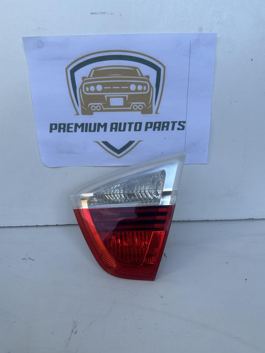 2006   Right Boot Light