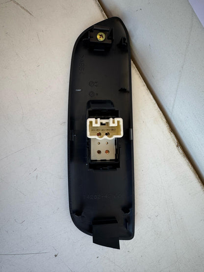 2004   Left Front Window Switch