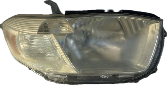 2008 Toyota Kluger Right Headlight