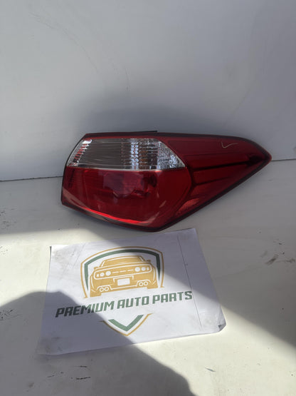 2015  YD Right Taillight