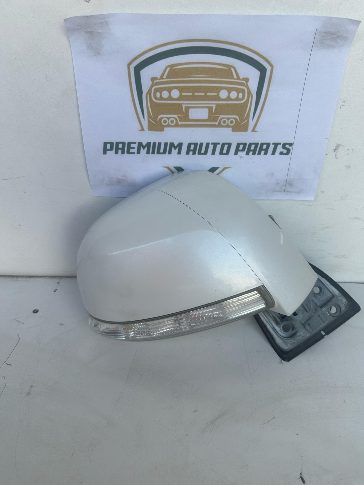 2013   Right Door Mirror