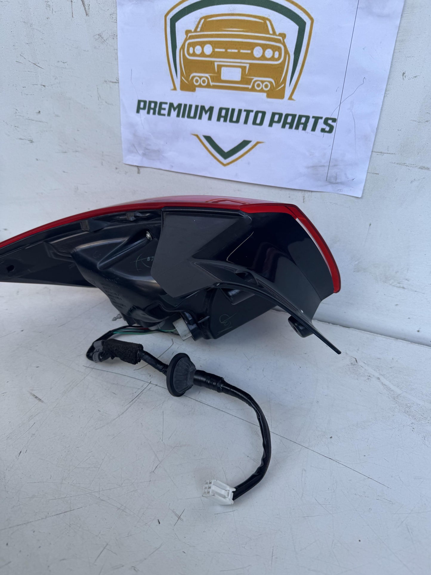 2015   Right Taillight