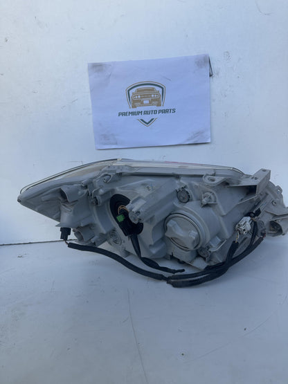 2010  V40 Left Headlight