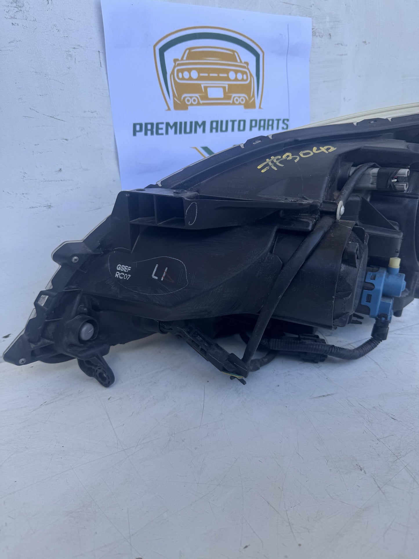 2014  B17 Right Headlight