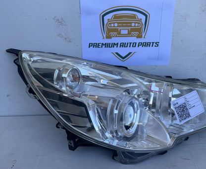 2012  V BM Right Headlight