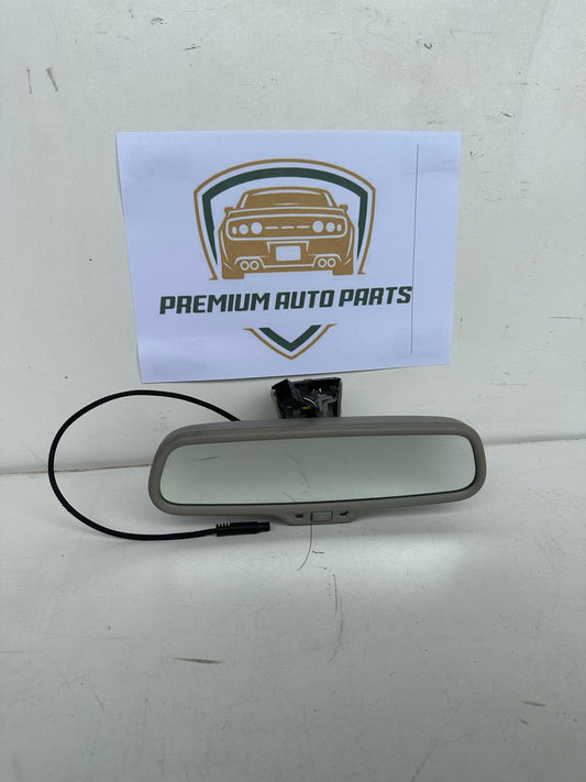 2010  8R Interior Mirror