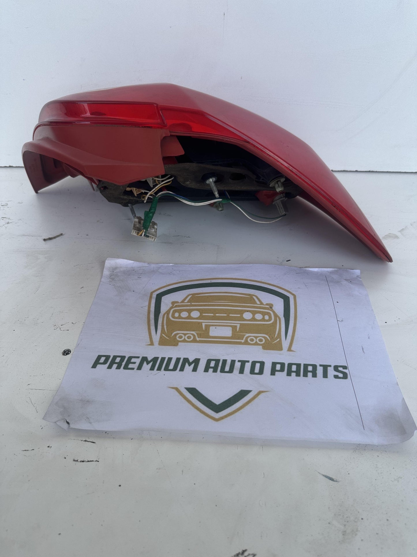2007   Left Taillight