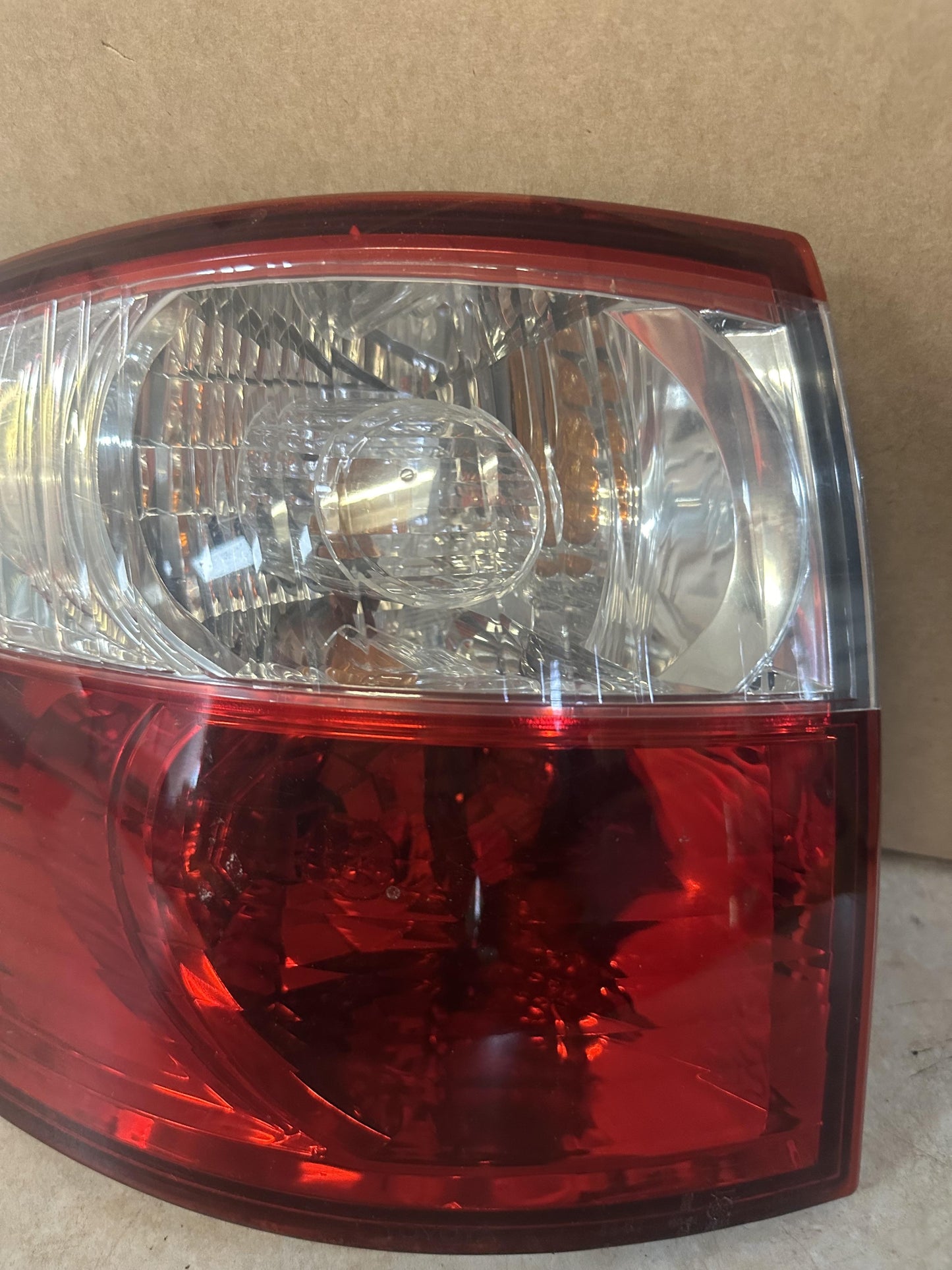 2006  Avensis Left Taillight