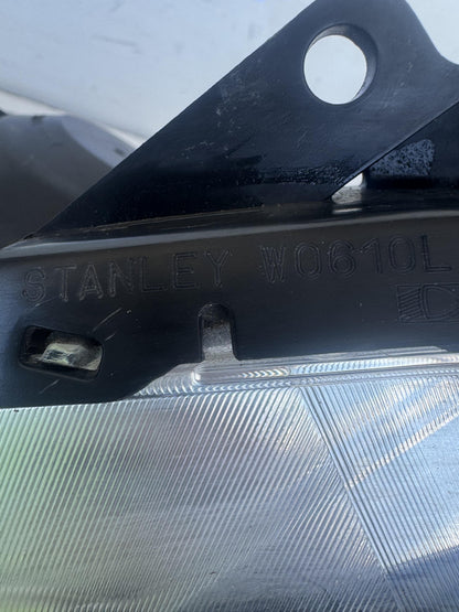 2014  B17 Left Headlight