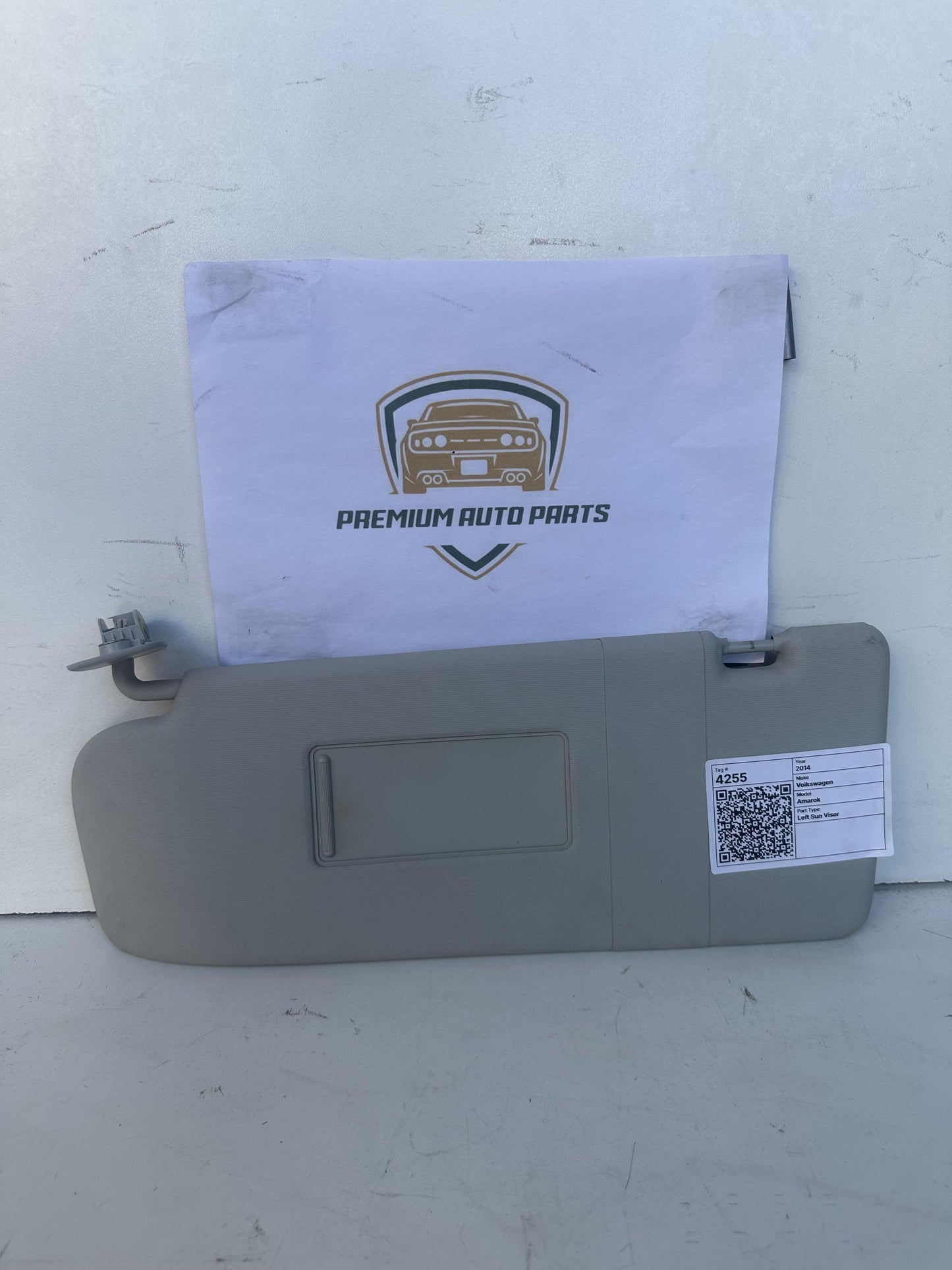 2014  2H Left Sun Visor