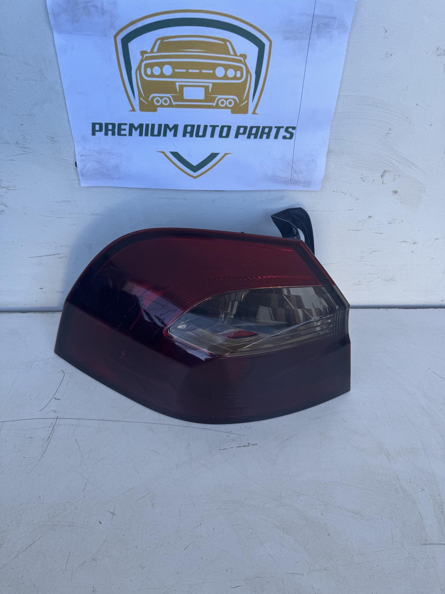2015  UB Left Taillight