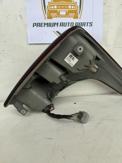 2016   Left Taillight