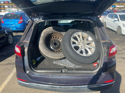 Holden 
Equinox