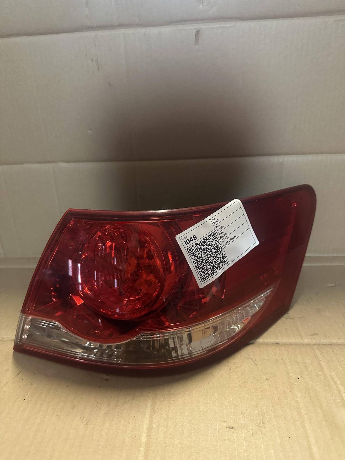 2008  V40 Right Taillight