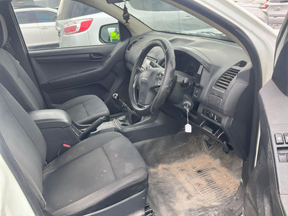 Isuzu 
D-Max