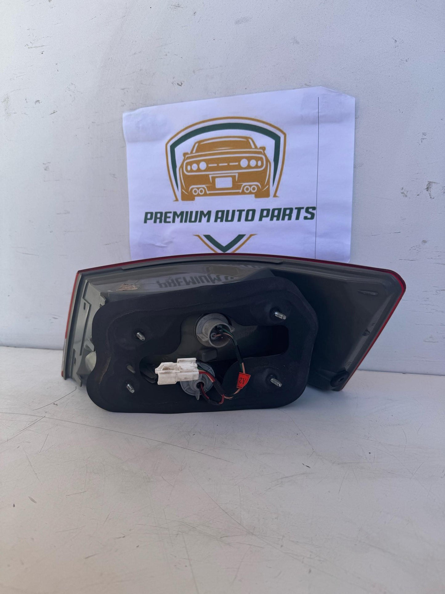 2008 Hyundai Sonata NF Left Taillight