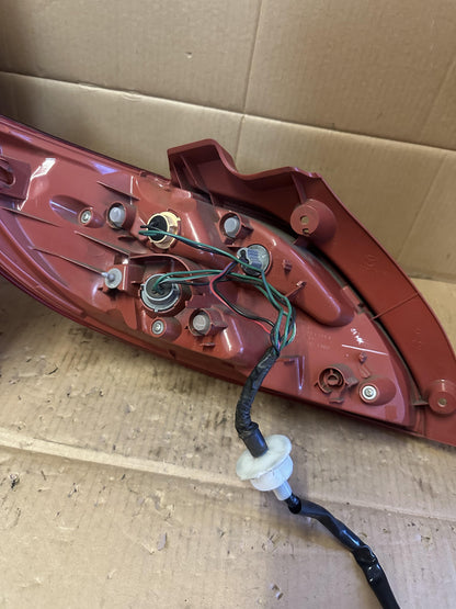 2010   Right Taillight