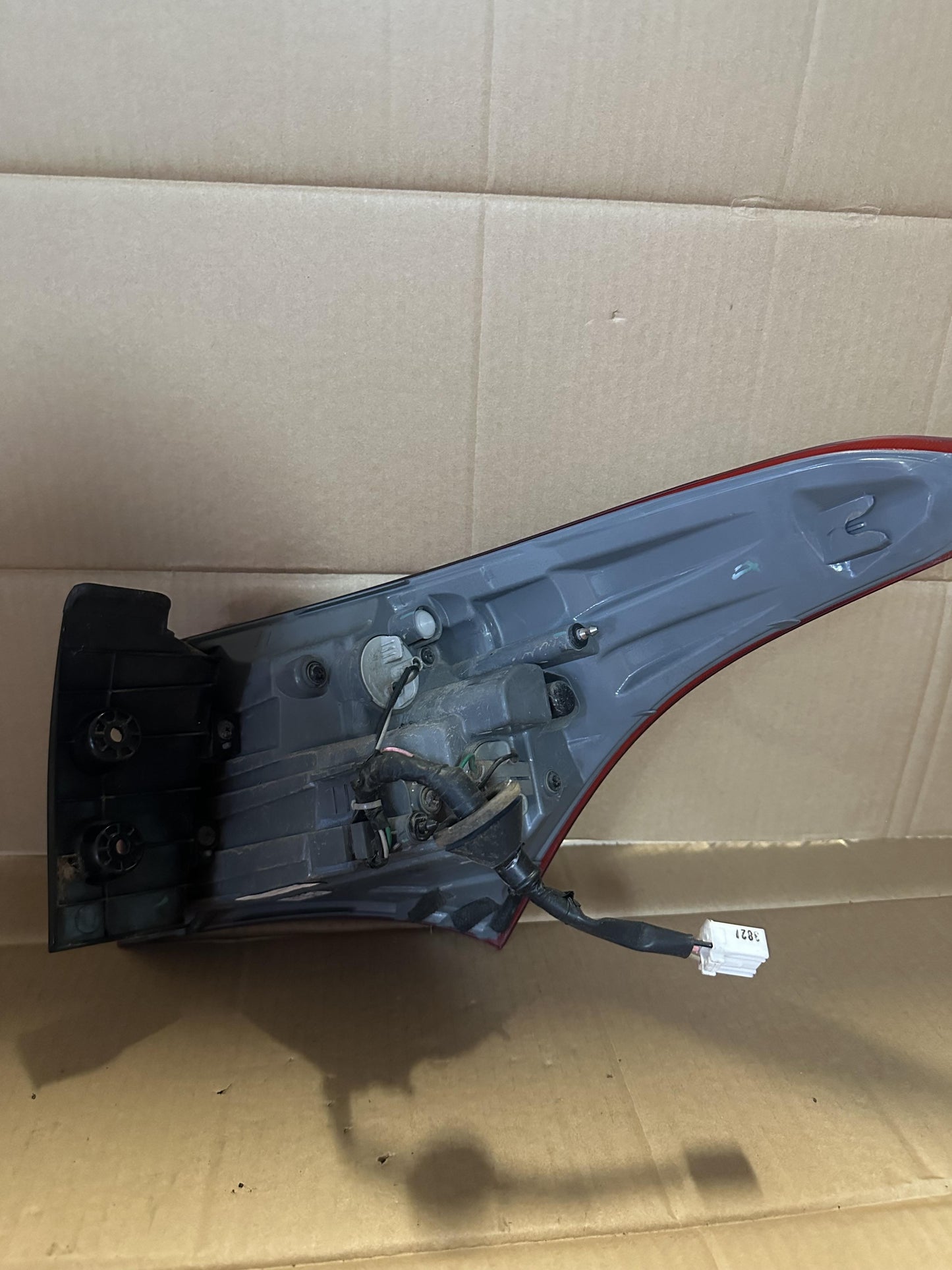 2014  I30 Left Taillight