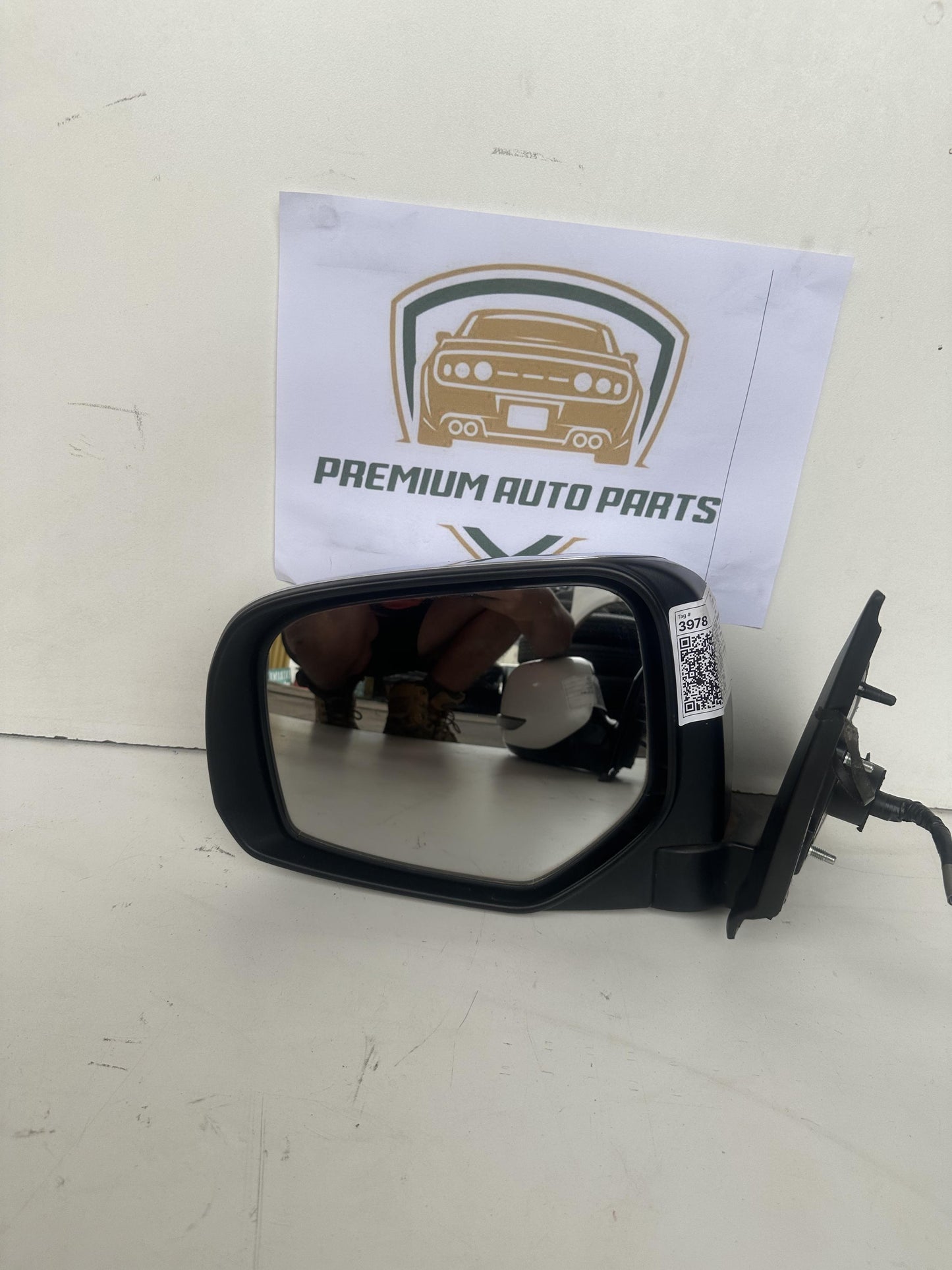 2017  MQ Left Door Mirror