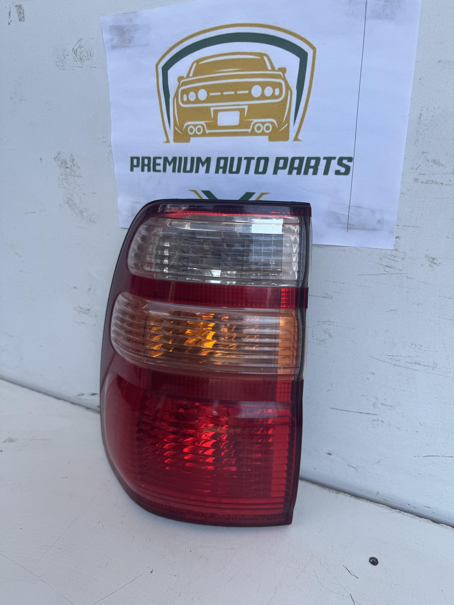 1999   Left Taillight