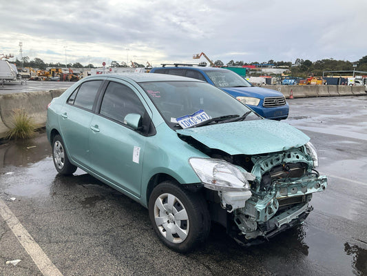 Toyota 
Yaris