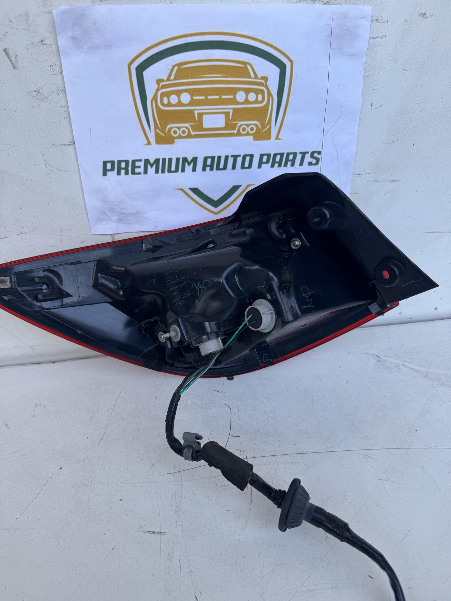 2015   Right Taillight