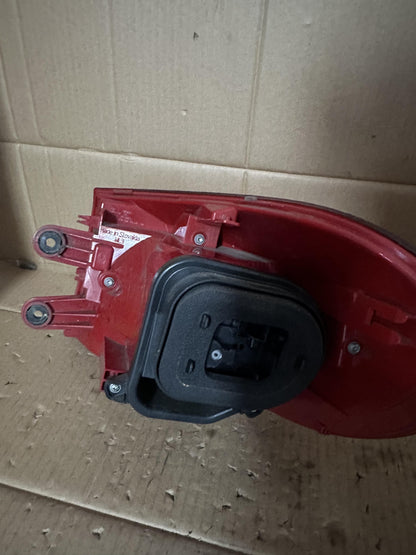 2016   Left Taillight