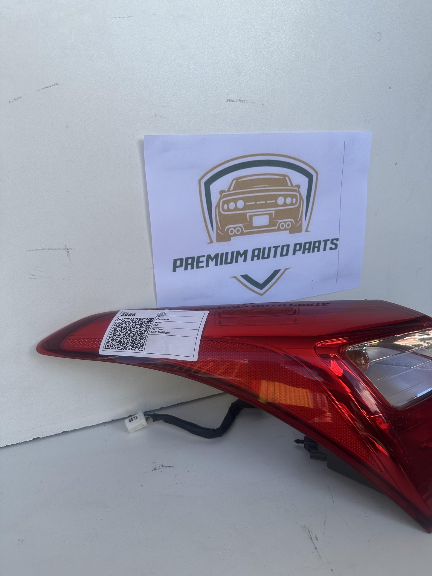 2016   Left Taillight