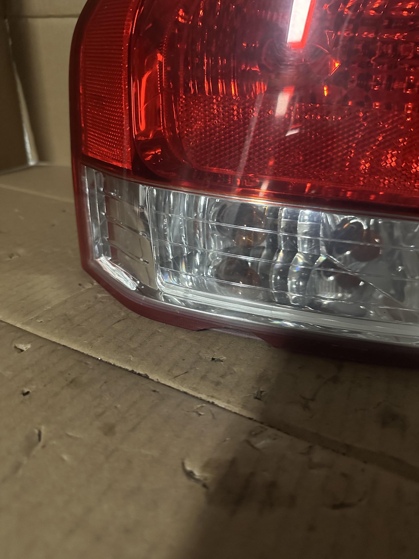 2007  LD Left Taillight