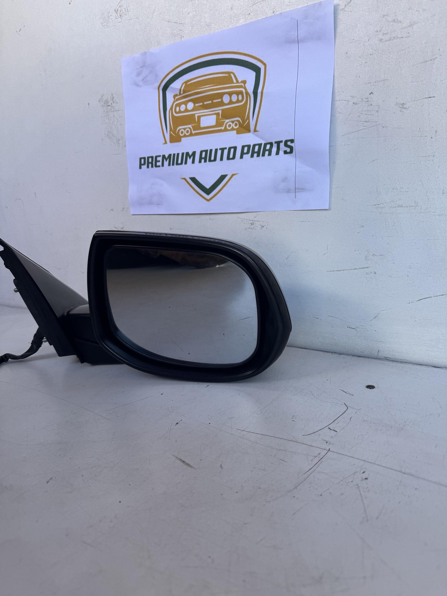2011   Right Door Mirror