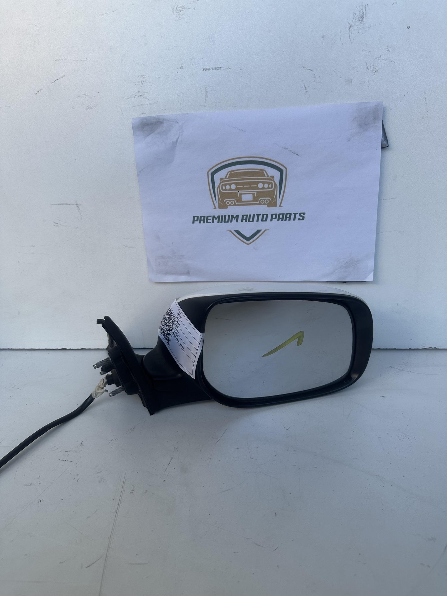 2008  XV40 Right Door Mirror