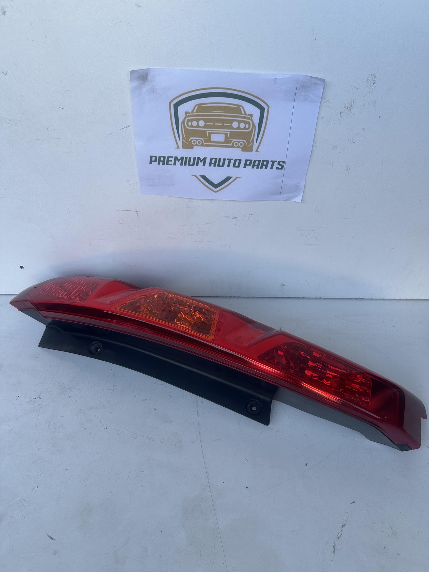 2013   Left Taillight
