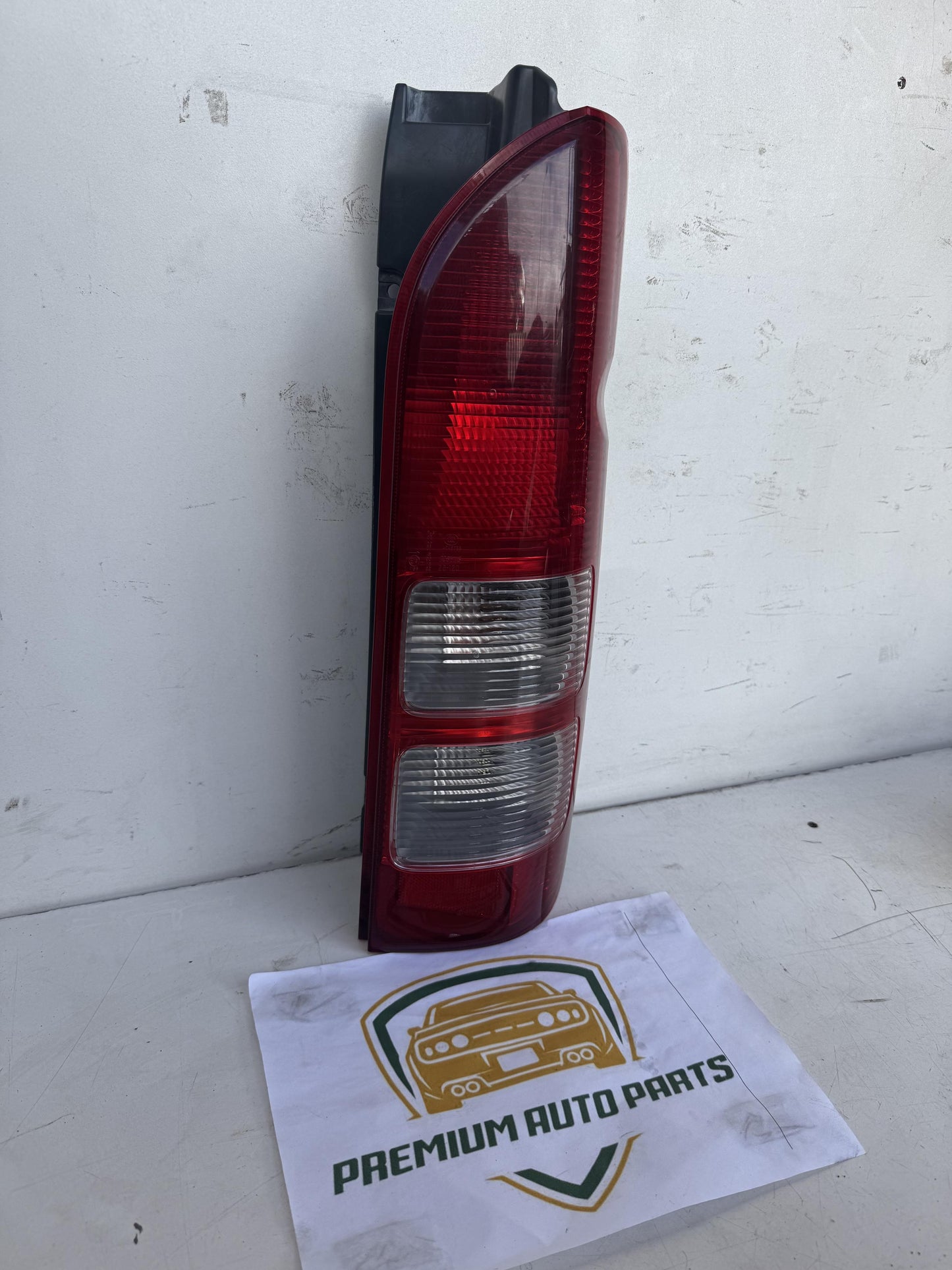 2007   Right Taillight