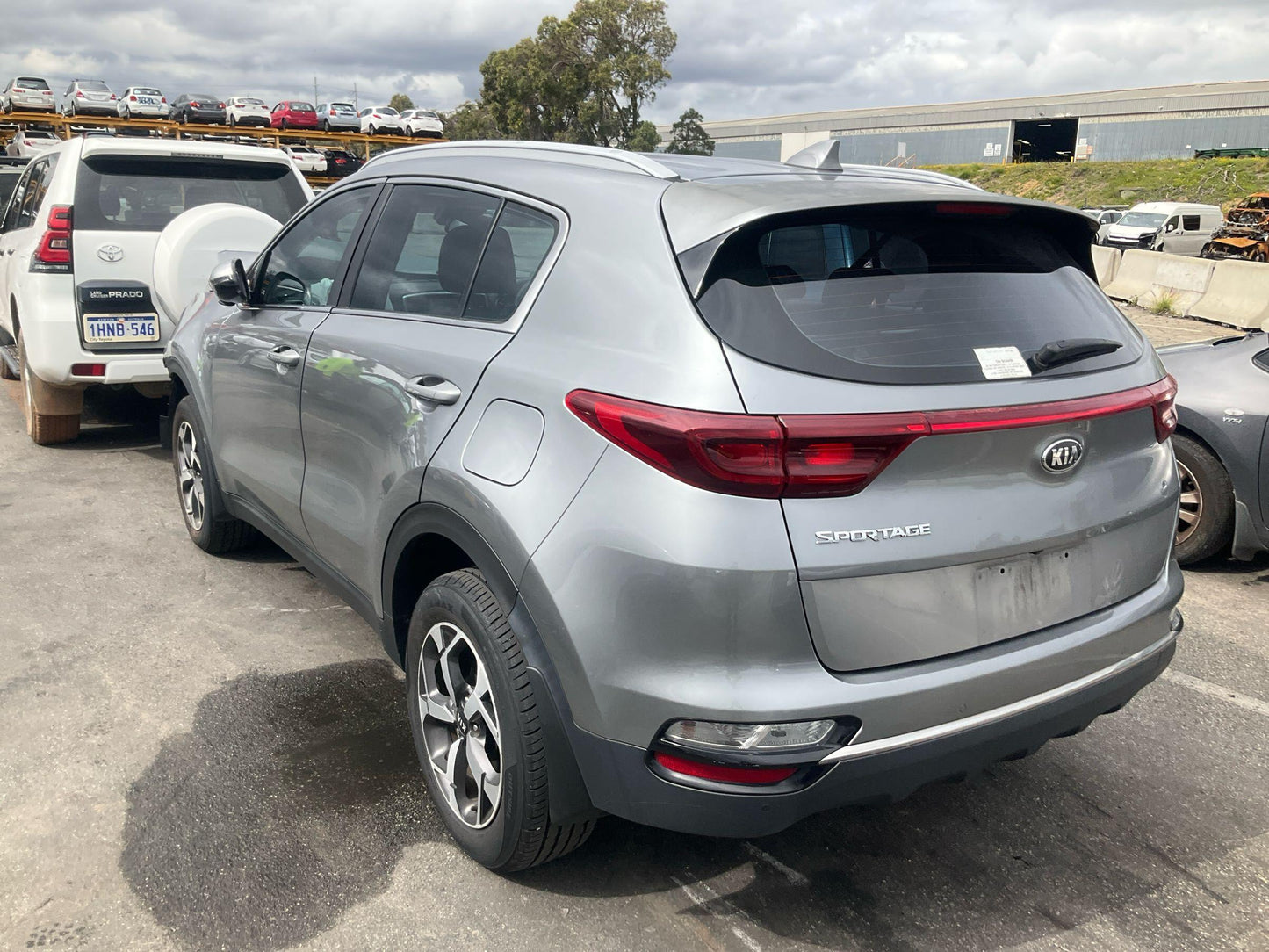 Kia 
Sportage