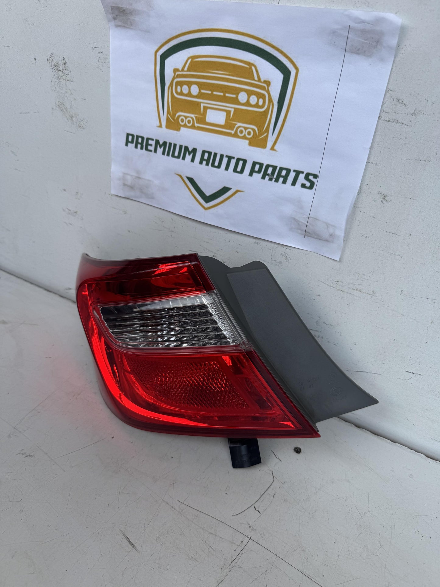 2016   Left Taillight