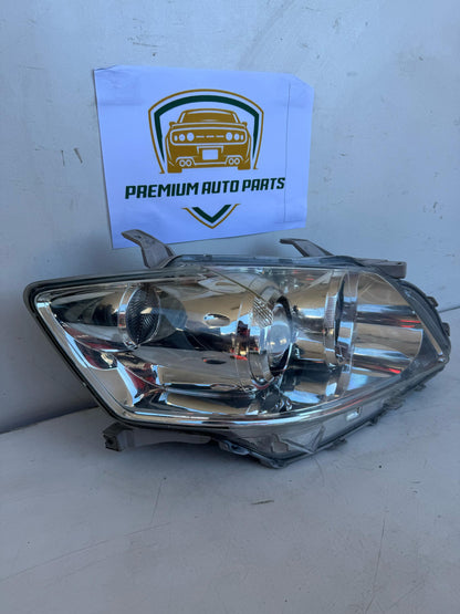 2008 Toyota Aurion Right Headlight