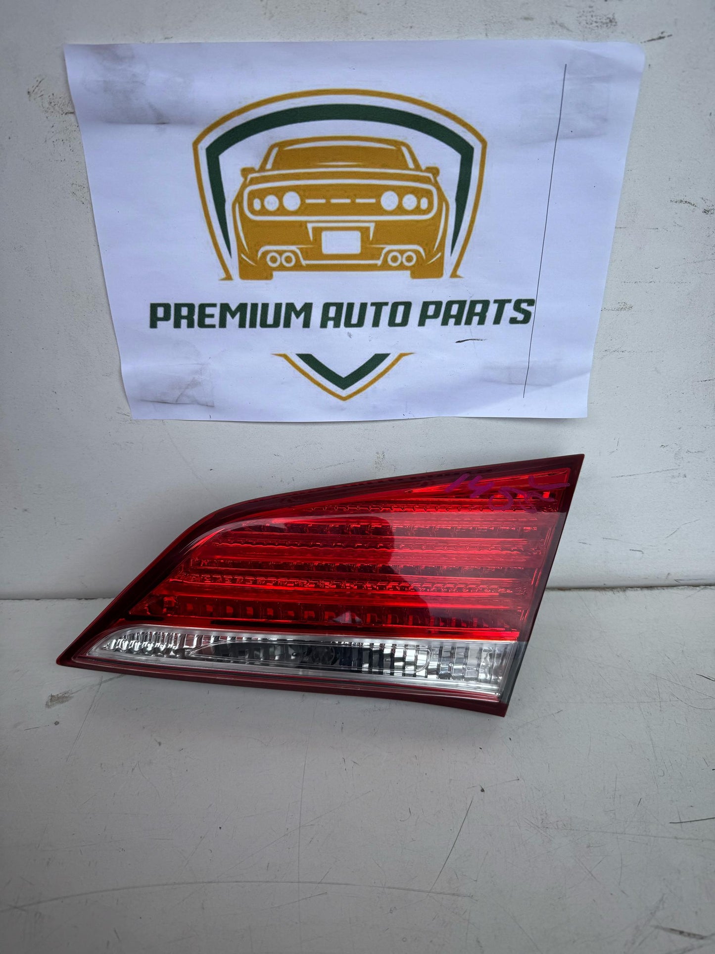 2013  VF Right Boot Light