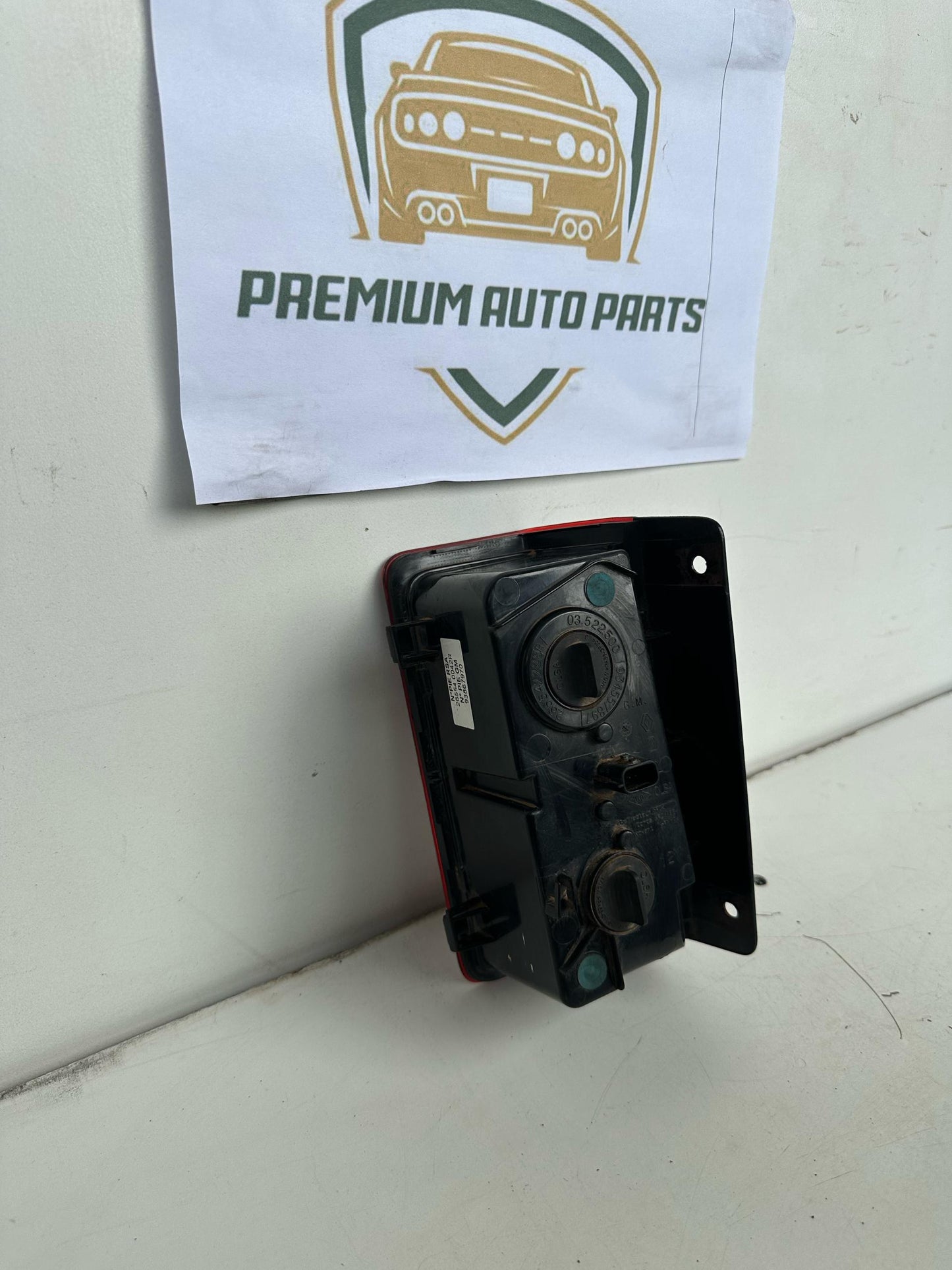 2015 Renault Trafic Right Reverse Light