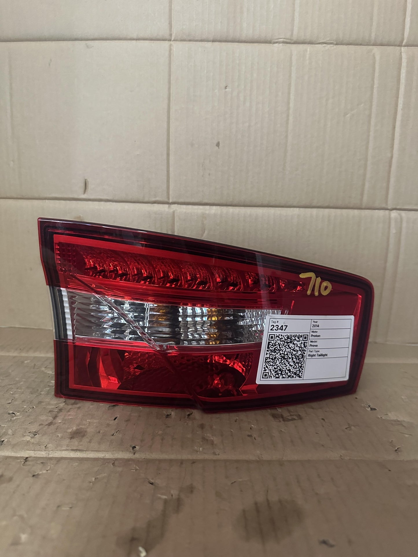 2014  CR Right Taillight