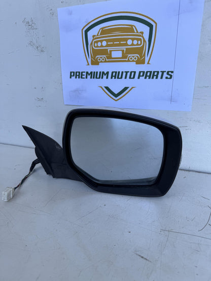 2012  V BM Right Door Mirror