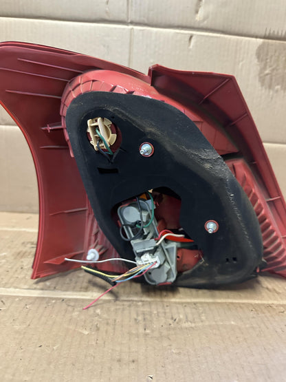 2006  NCP91L / NCP93L Right Taillight