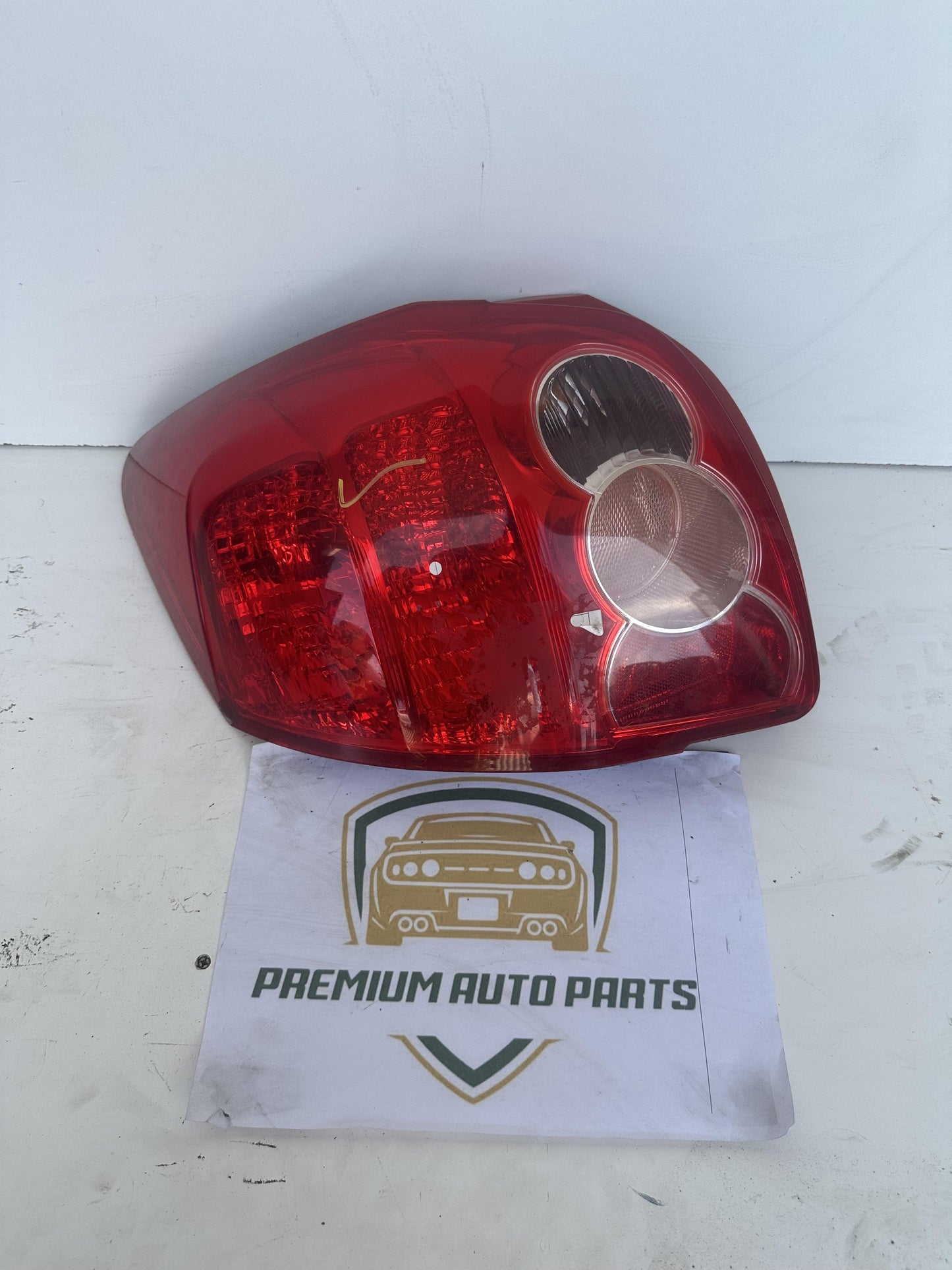 2007   Left Taillight