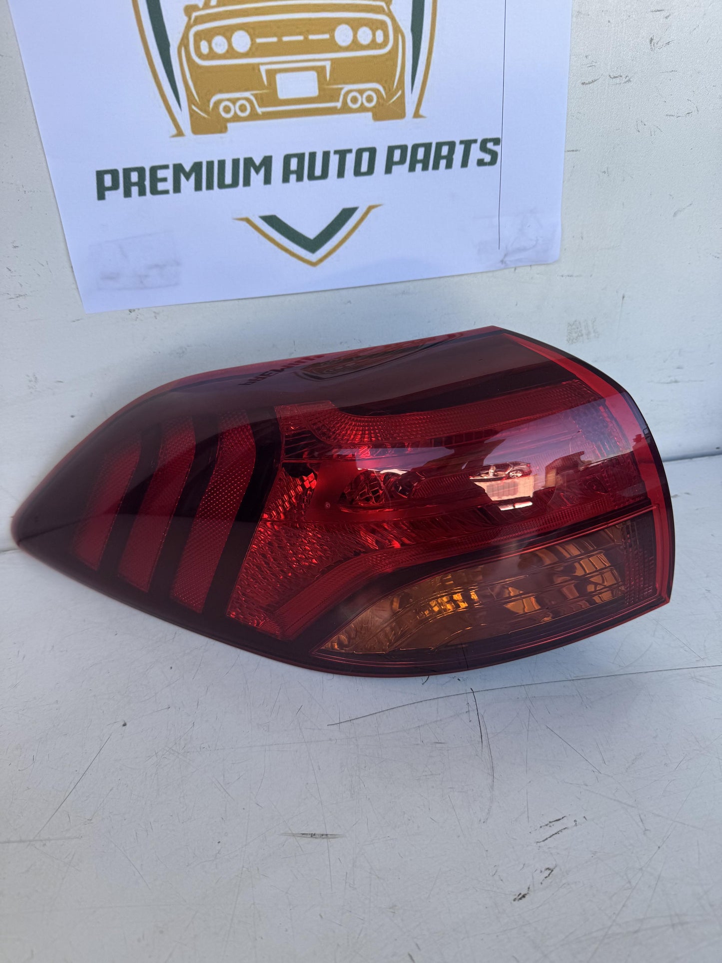 2019   Left Taillight