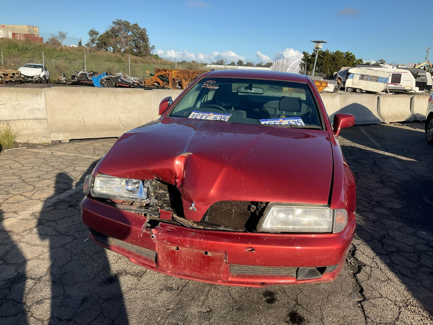 Mitsubishi 
Magna