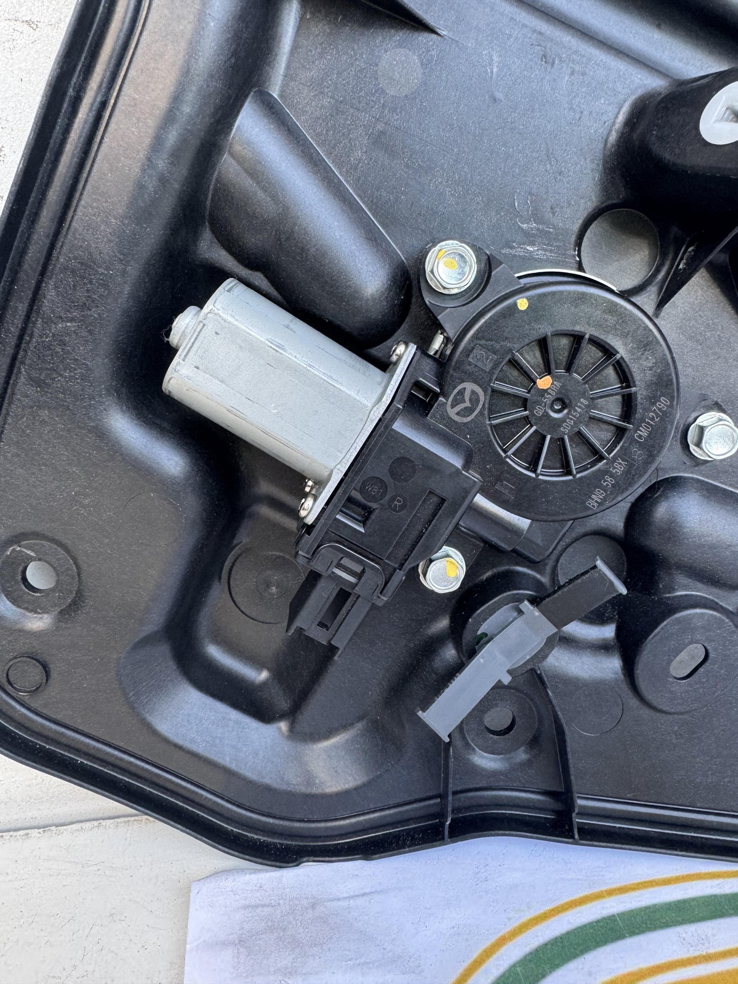 2015   Right Rear Window Regulator/Motor