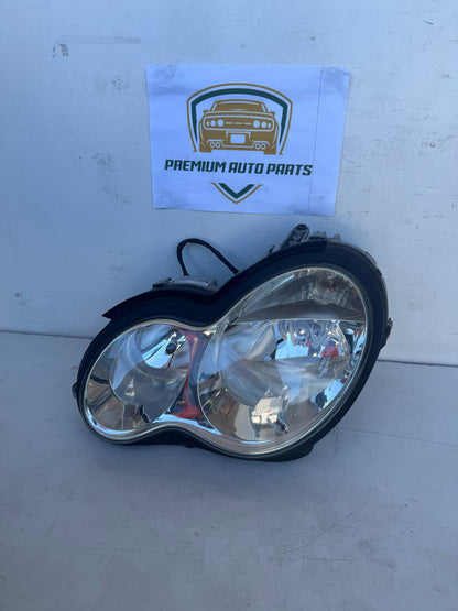 2005   Left Headlight