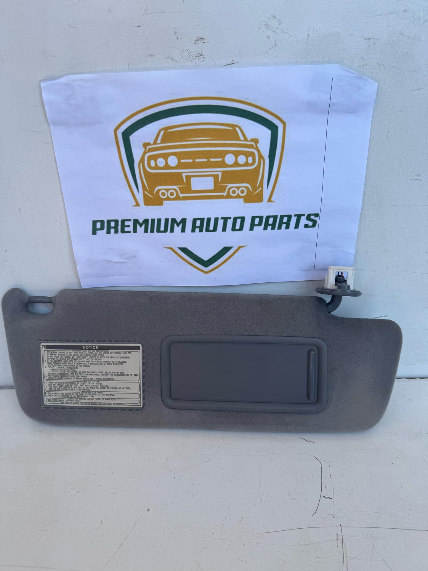 2007 Toyota Land Cruiser Right Sun Visor