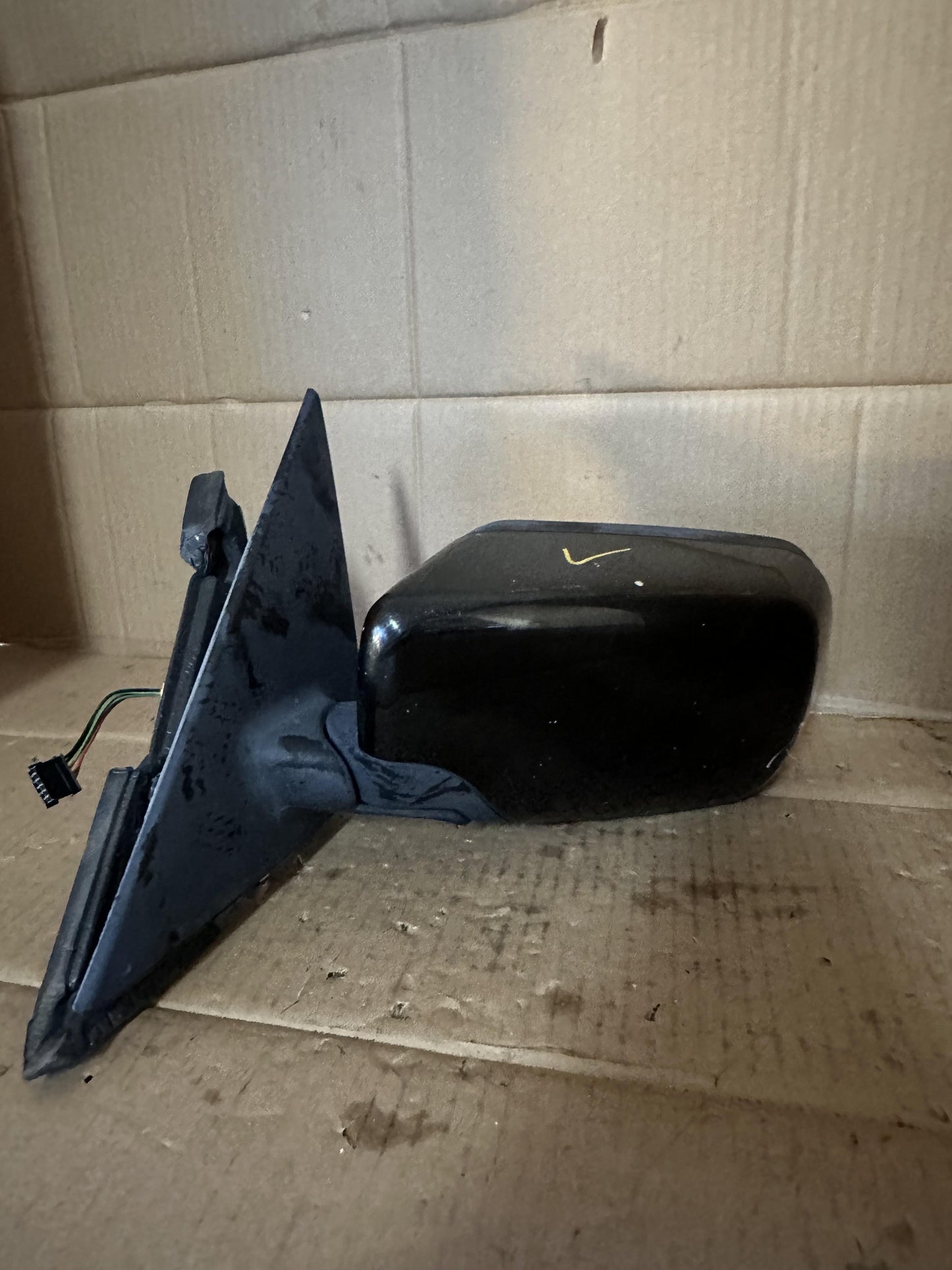 2002  E46 Left Door Mirror