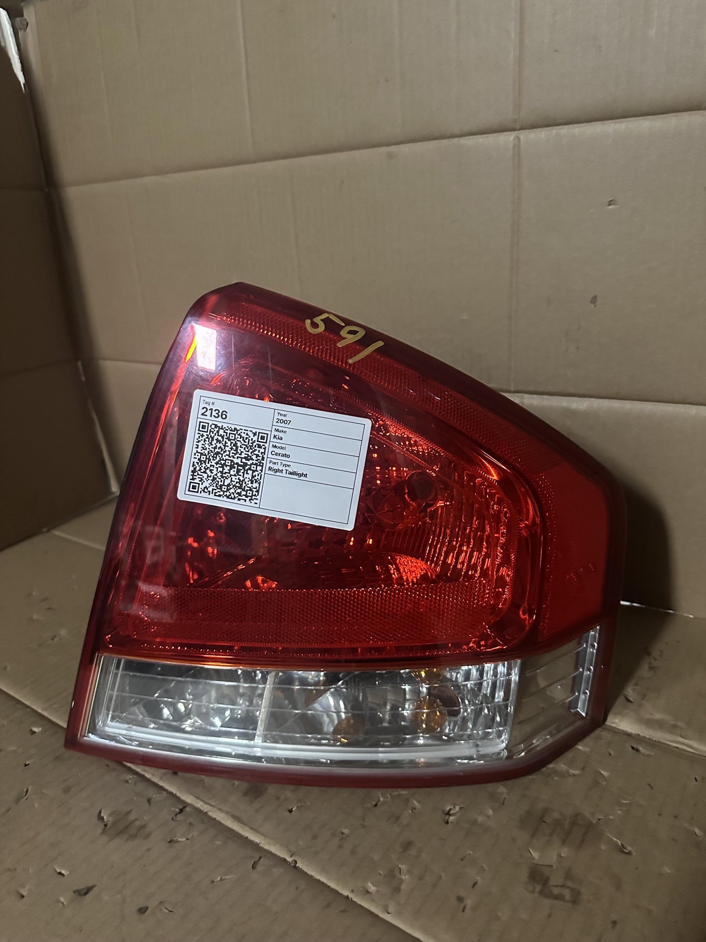 2007  LD Right Taillight
