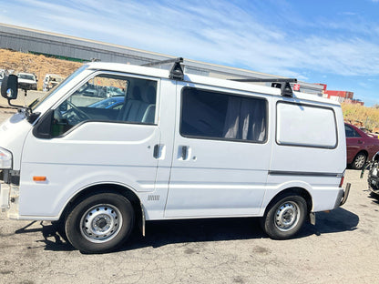 2005 Mazda E1800  Cargo Van 
Mazda
E1800